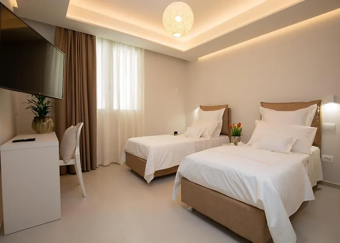 Scirocco Boutique Eco * Torre Pali