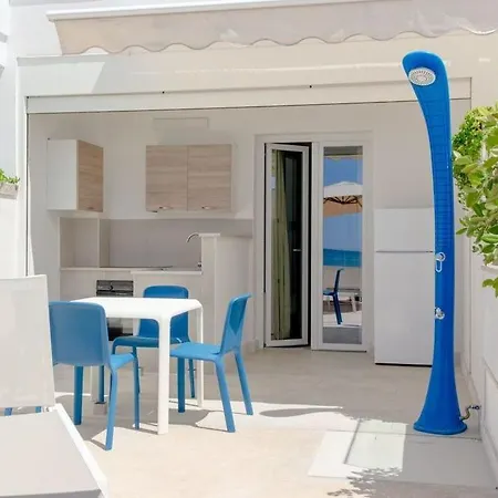 Scirocco Boutique Eco * Torre Pali