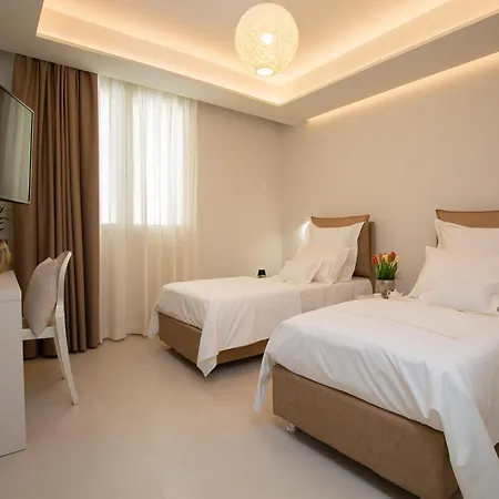 Scirocco Boutique Eco * Torre Pali