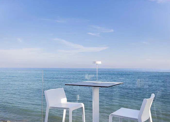 Scirocco Boutique Eco Torre Pali